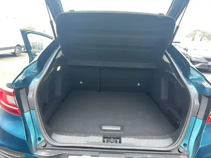 Photo 44 Renault Arkana  E-Tech hybride 145 - 22