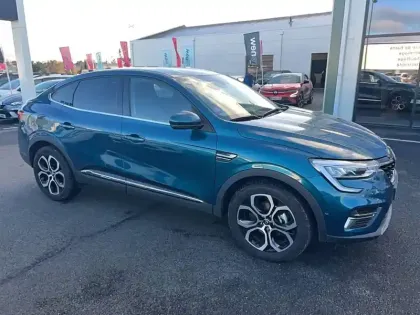 Photo 6 Renault Arkana  E-Tech hybride 145 - 22