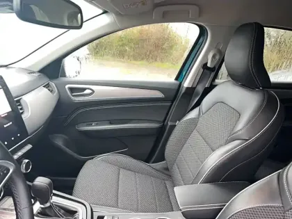 Photo 40 Renault Arkana  E-Tech hybride 145 - 22