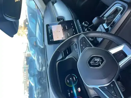 Photo 24 Renault Arkana  E-Tech hybride 145 - 22