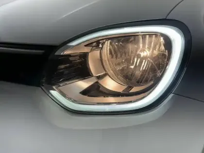 Photo 19 Renault Twingo  III SCe 65