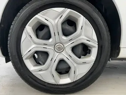 Photo 18 Renault Twingo  III SCe 65