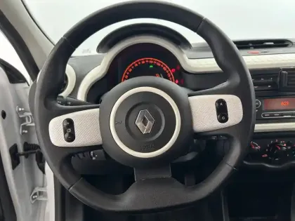 Photo 15 Renault Twingo  III SCe 65