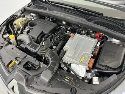 Photo 29 Renault Clio  E-Tech 140 - 21N