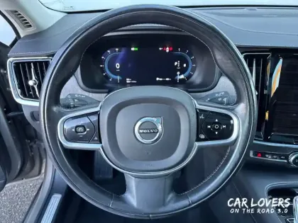 Photo 8 Volvo V90  B4 (Diesel) 197 ch Geartronic 8