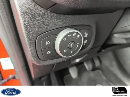 Photo 8 Ford Fiesta  1.5 TDCi 85 ch S&S BVM6