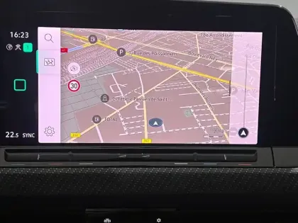 Photo 129 Volkswagen Golf  1.5 eTSI OPF 150 DSG7