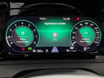 Photo 99 Volkswagen Golf  1.5 eTSI OPF 150 DSG7