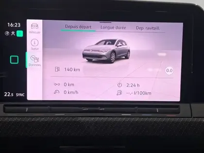 Photo 109 Volkswagen Golf  1.5 eTSI OPF 150 DSG7