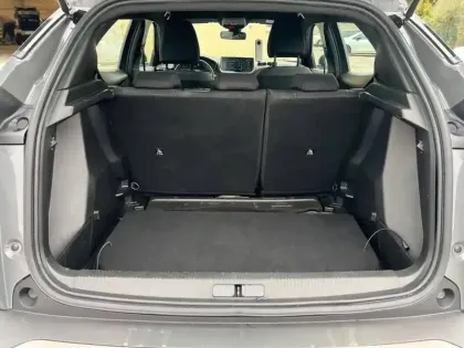 Photo 5 Peugeot 2008  PureTech 100 S&S BVM6