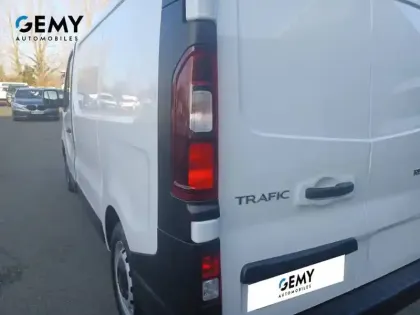 Photo 36 Renault Trafic  FGN L1H1 3000 KG BLUE DCI 130