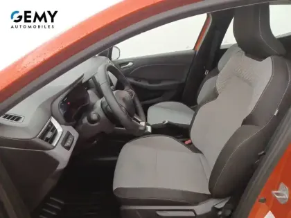 Photo 54 Renault Clio  E-Tech full hybrid 145 ch GSR2