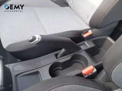 Photo 17 Renault Clio  E-Tech full hybrid 145 ch GSR2