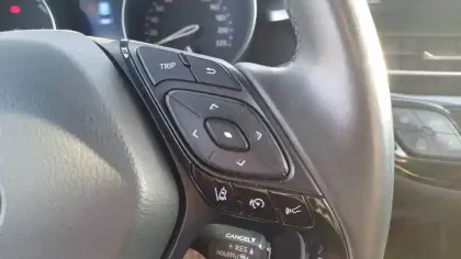 Photo 40 Toyota C-HR  Hybride 122h