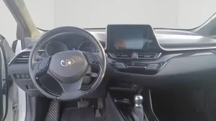 Photo 36 Toyota C-HR  Hybride 122h