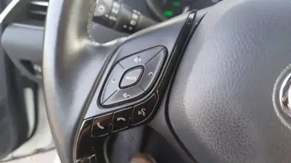 Photo 39 Toyota C-HR  Hybride 122h