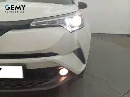 Photo 65 Toyota C-HR  Hybride 122h