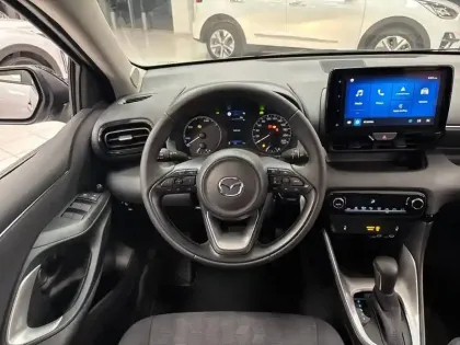 Photo 10 Mazda Mazda2  Hybrid 1.5L CVT 116 ch