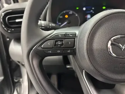 Photo 15 Mazda Mazda2  Hybrid 1.5L CVT 116 ch