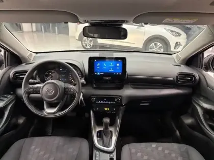 Photo 9 Mazda Mazda2  Hybrid 1.5L CVT 116 ch