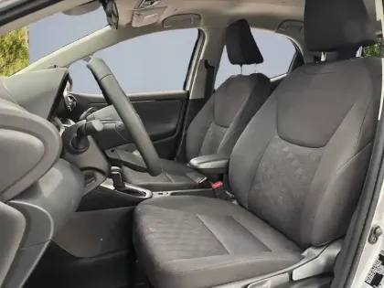 Photo 11 Mazda Mazda2  Hybrid 1.5L CVT 116 ch