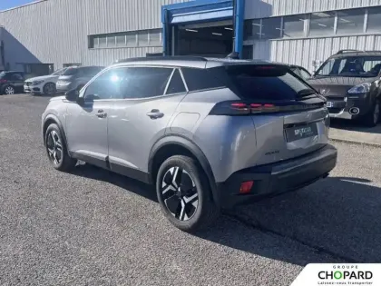 Photo 33 Peugeot 2008  PureTech 100 S&S BVM6