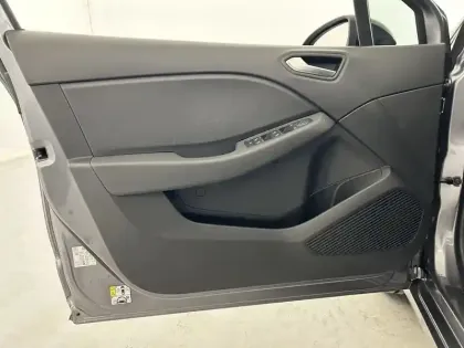 Photo 38 Renault Clio  TCe 90