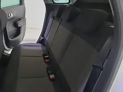 Photo 11 Citroën C3 Aircross  PureTech 110 S&S BVM6