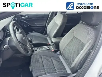 Photo 10 Opel Astra  1.2 Turbo 130 ch BVM6