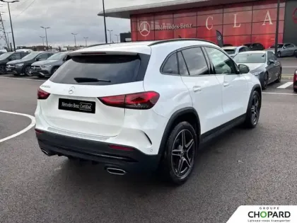 Photo 25 Mercedes GLA  200 d 8G-DCT