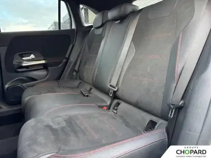 Photo 17 Mercedes GLA  200 d 8G-DCT