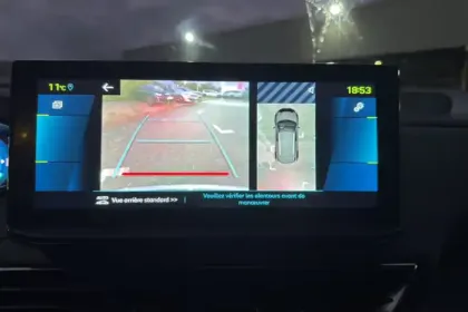 Photo 95 Peugeot 3008  Hybrid 225 e-EAT8