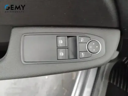 Photo 11 Renault Clio  TCe 90