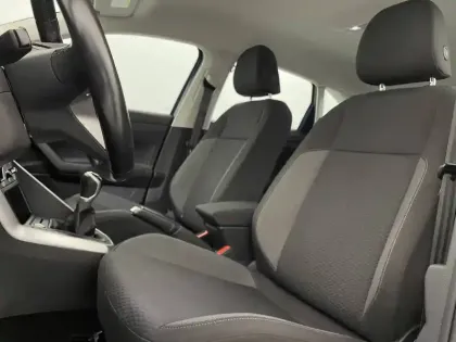 Photo 75 Volkswagen Taigo  1.0 TSI 110 BVM6