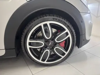 Photo 12 Mini Mini Cabriolet 231 ch John Cooper Works BVA6