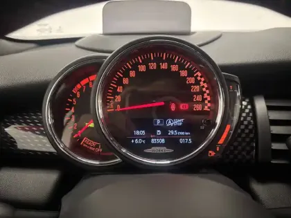 Photo 28 Mini Mini Cabriolet 231 ch John Cooper Works BVA6