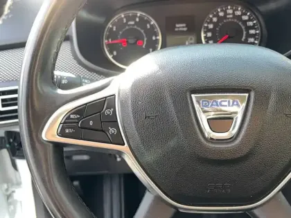 Photo 37 Dacia Jogger  TCe 110 7 places