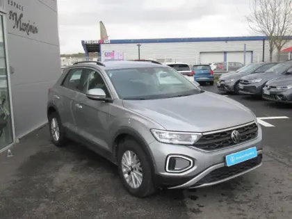 Photo 1 Volkswagen T-roc  1.5 TSI EVO 150 Start/Stop BVM6