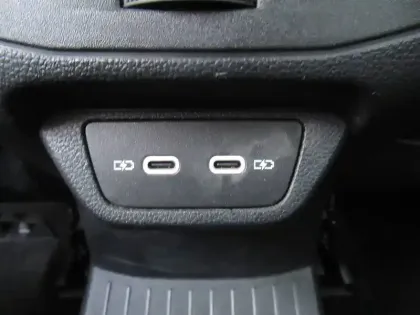 Photo 8 Volkswagen T-roc  1.5 TSI EVO 150 Start/Stop BVM6