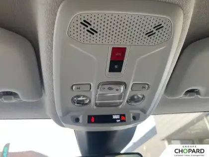 Photo 18 Peugeot 208  Electrique 50 kWh 136ch