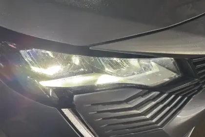 Photo 68 Peugeot 3008  Hybrid 225 e-EAT8