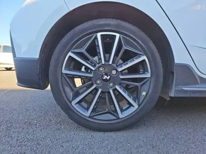 Photo 16 Hyundai I20  1.0 T-GDi 100 Hybrid 48V