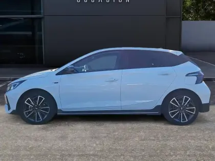 Photo 1 Hyundai I20  1.0 T-GDi 100 Hybrid 48V