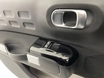 Photo 26 Citroën C3  PureTech 83 S&S BVM5