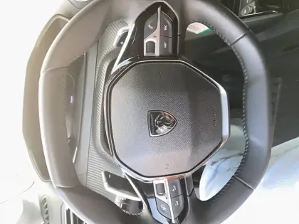Photo 17 Peugeot 208  Hybrid 100 e-DCS6