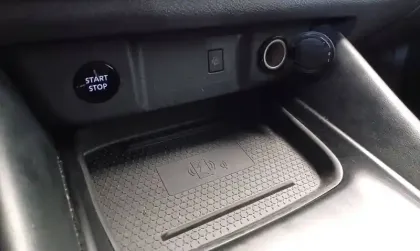 Photo 101 Nissan Qashqai  e-Power 190 ch