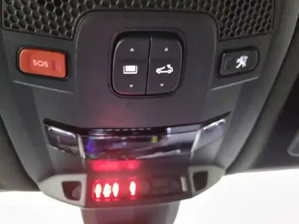 Photo 26 Peugeot 508  Hybrid 225 e-EAT8