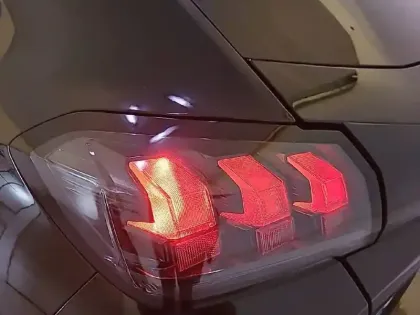 Photo 16 Peugeot 208  Electrique 50 kWh 136ch