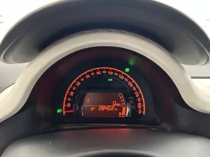 Photo 25 Renault Twingo  III SCe 65