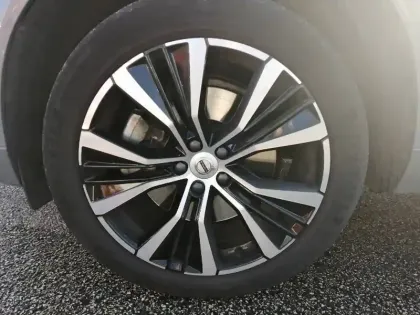 Photo 14 Volvo Xc60  B4 197 ch Geartronic 8